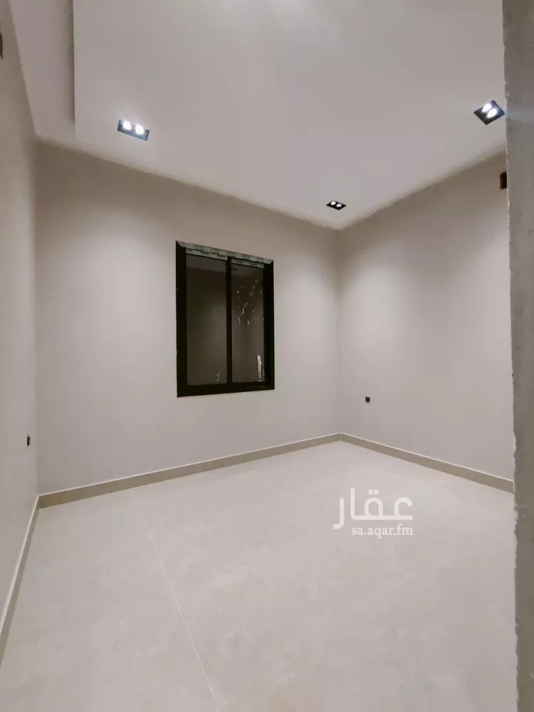 فيلا للبيع في شارع نويعمه, حي اليرموك, مدينة الرياض, منطقة الرياض صورة 5