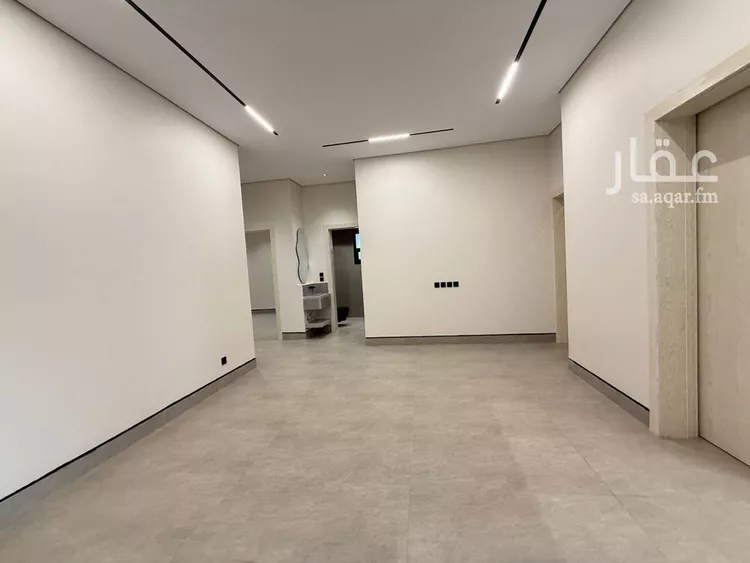 دور للبيع في شارع سعيد بن نفيل, حي الرمال, مدينة الرياض, منطقة الرياض صورة 4