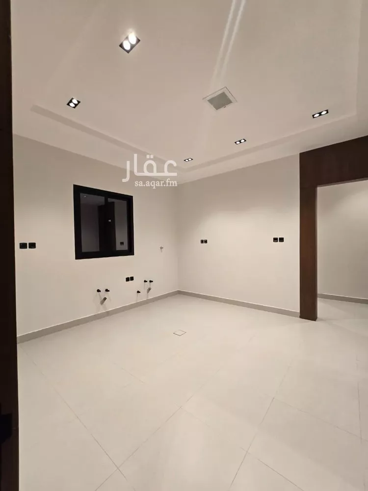 دور للبيع في شارع الظفير, حي الخليج, مدينة الرياض, منطقة الرياض صورة 4