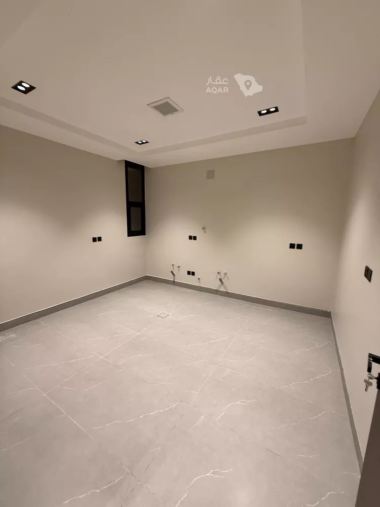Floor for Sale in Riyadh Qurtubah 10