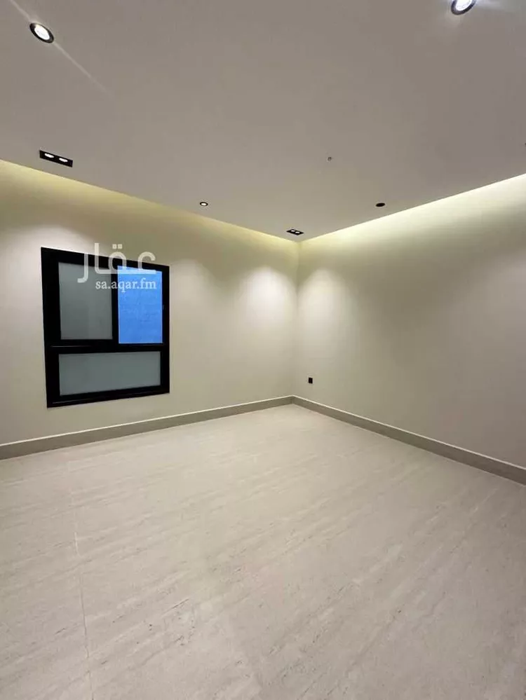Villa for Sale in Safwa Abu Main 14
