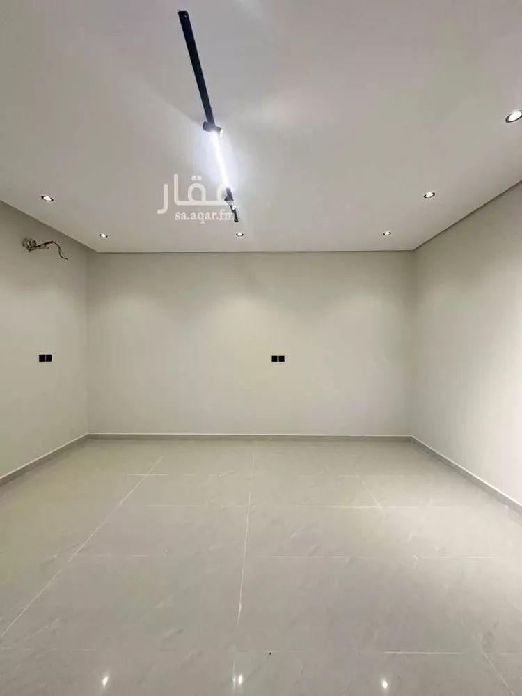 دور للبيع في شارع العزيزية 34, حي العزيزية, مدينة الجبيل, المنطقة الشرقية 9