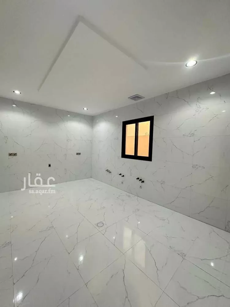 فيلا للبيع في شارع العزيزية 100, حي العزيزية, مدينة الجبيل, المنطقة الشرقية