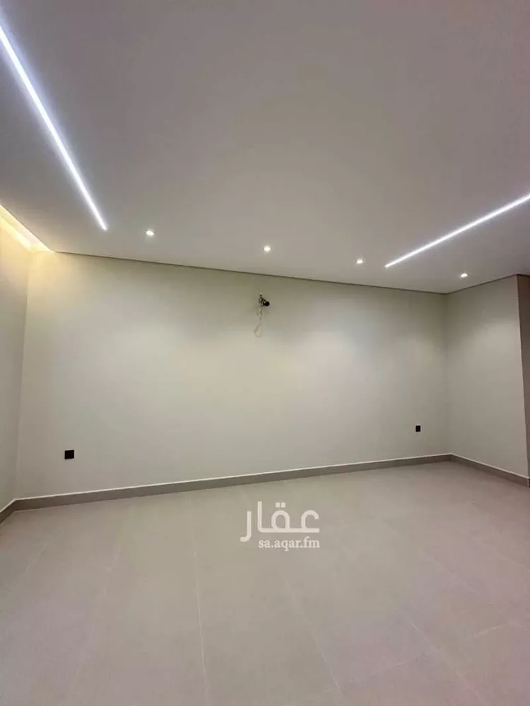 شقة للبيع في شارع العزيزية 98, حي العزيزية, مدينة الجبيل, المنطقة الشرقية 7