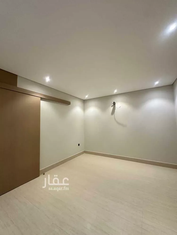 دور للبيع في شارع العزيزية 51, حي العزيزية, مدينة الجبيل, المنطقة الشرقية صورة 4