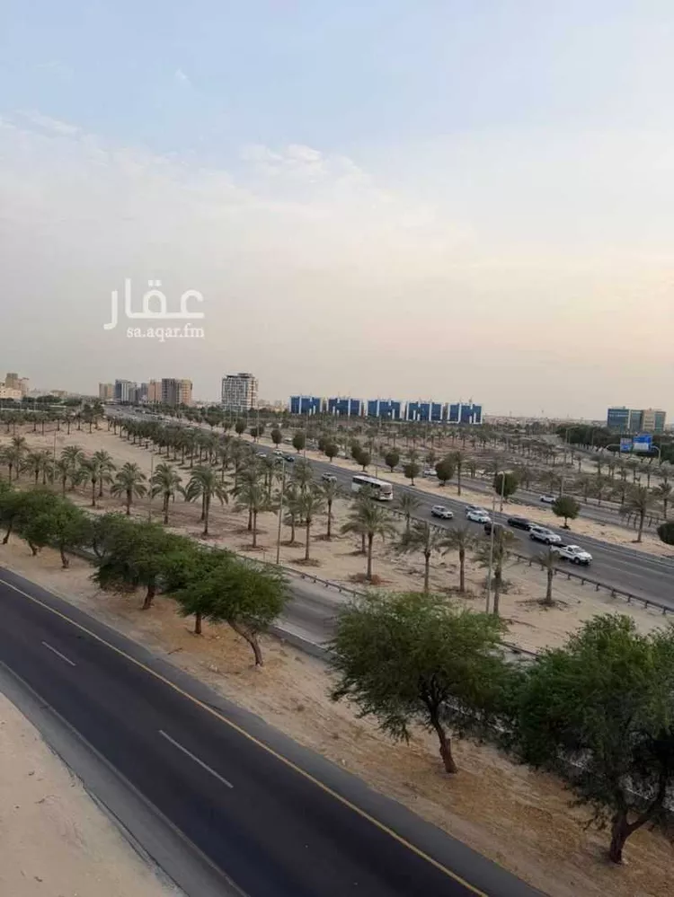 شقة للبيع في شارع مدائن صالح, حي الحمراء, مدينة الخبر, المنطقة الشرقية