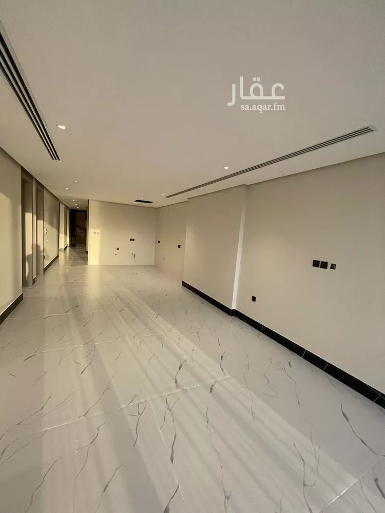 شقة للبيع في شارع الملك عبد الله بن عبدالعزيز, حي الشاطئ الغربي, مدينة الدمام, المنطقة الشرقية