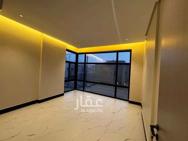 شقة للبيع في شارع الملك عبد الله بن عبدالعزيز, حي الشاطئ الغربي, مدينة الدمام, المنطقة الشرقية صورة 2
