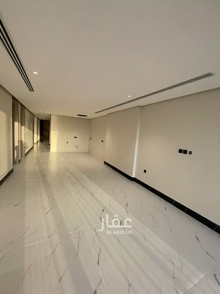 شقة للبيع في شارع الملك عبد الله بن عبدالعزيز, حي الشاطئ الغربي, مدينة الدمام, المنطقة الشرقية صورة 2