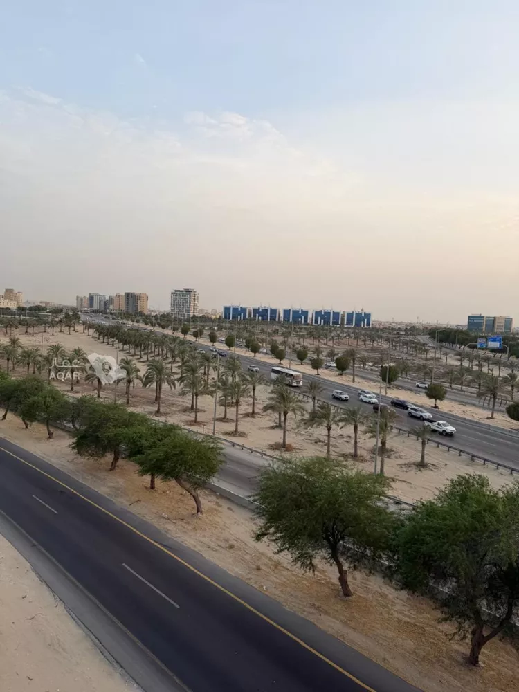 شقة للإيجار في شارع طريق الملك خالد فرعي, حي الحمراء, مدينة الخبر, المنطقة الشرقية 2