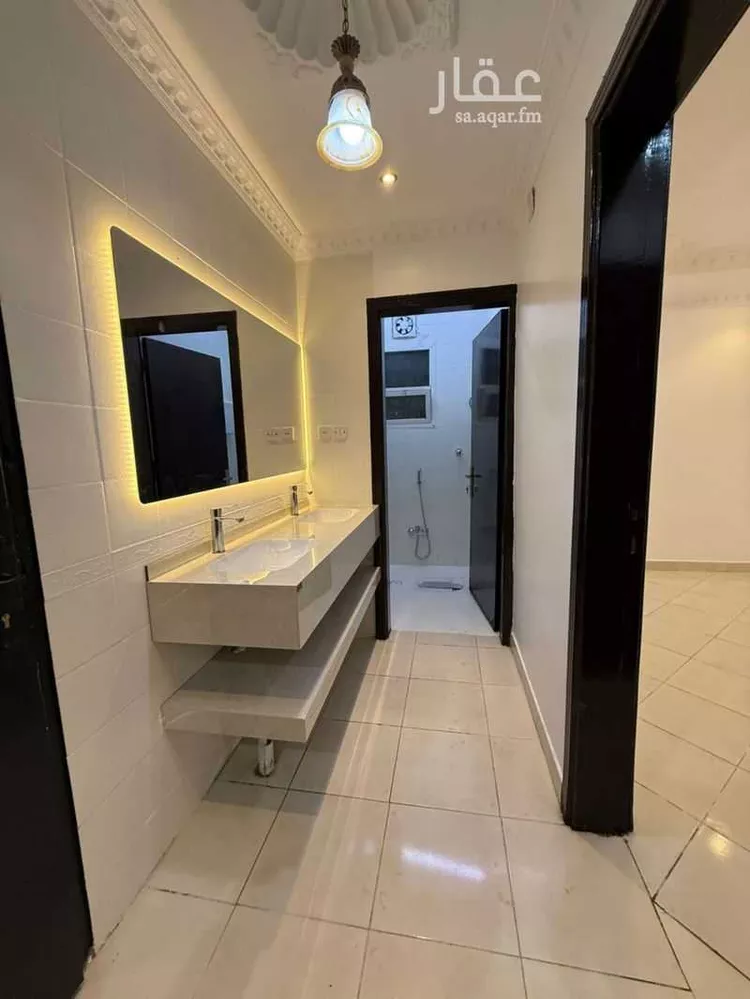 Apartment for Rent in Riyadh Al Uraija Al Gharbiyah