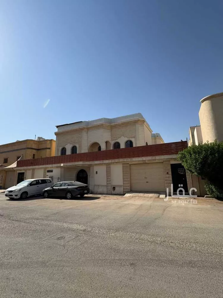 فيلا للبيع في شارع عبيدالله الشريعة, حي الأندلس, مدينة الرياض, منطقة الرياض