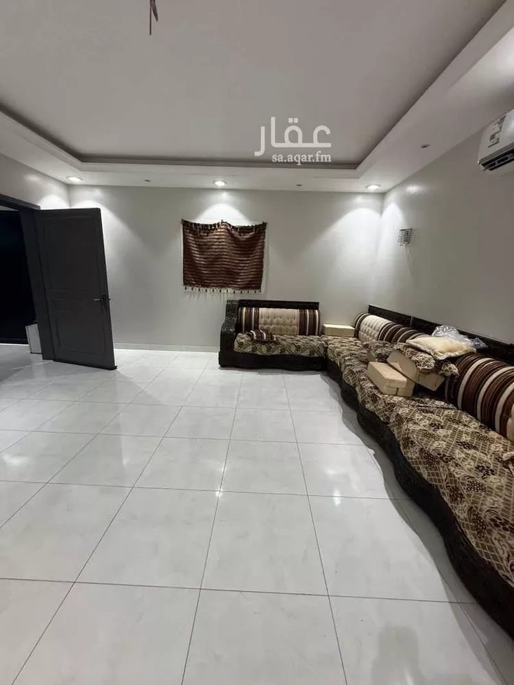 غرفة للإيجار في شارع علي بن أبي تمام ، حي الحمدانية ، جدة ، جدة صورة 2