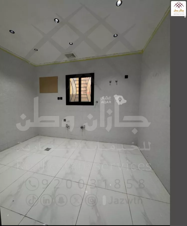 شقة للبيع في شارع 40 ب, حي السويس 2, مدينة جازان, منطقة جازان 12