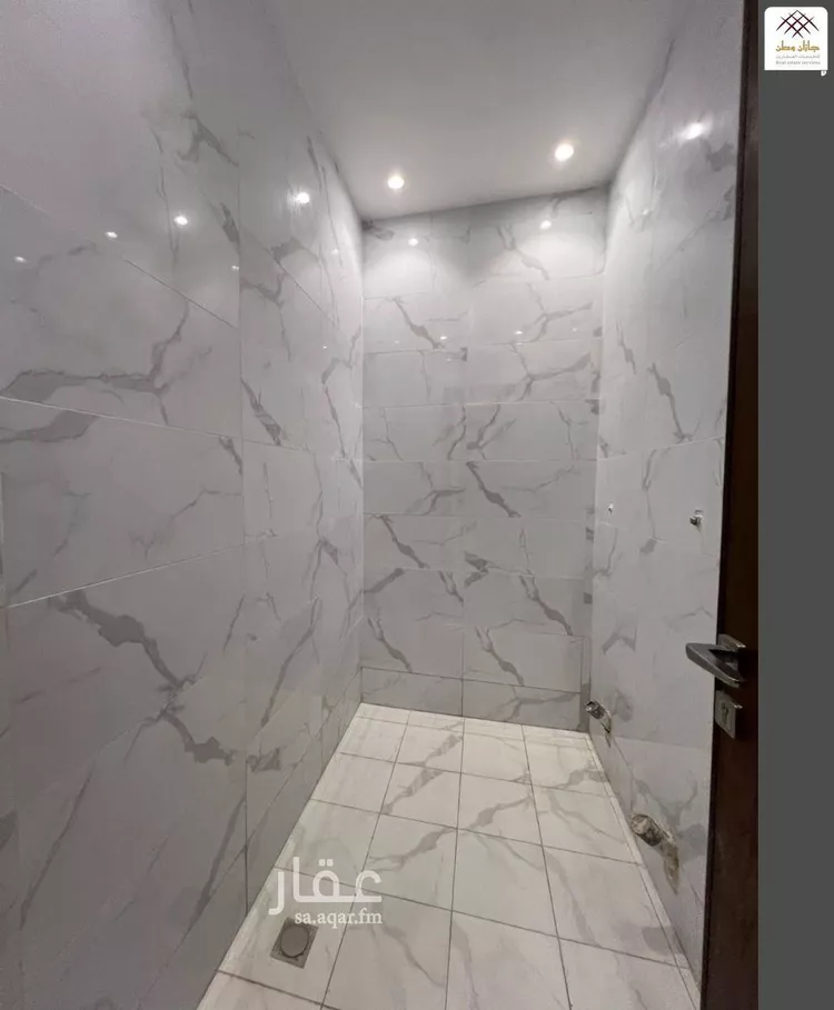 Apartment for Sale in Jazan Ash Shati 7