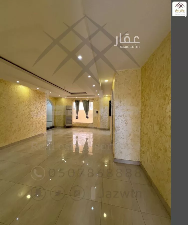 فيلا للبيع في شارع صالح بن يزيد الرندي, حي السويس 2, مدينة جازان, منطقة جازان صورة 2