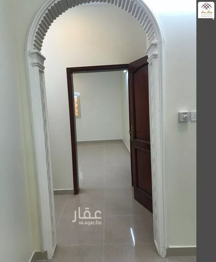عمارة للإيجار في شارع طريق الامير سلطان بن عبدالعزيز, حي السويس 2, مدينة جازان, منطقة جازان صورة 5