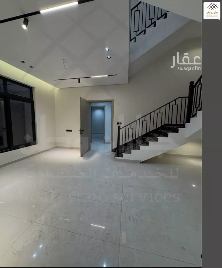 فيلا للبيع في شارع أبو الفضائل الناسخ, حي السويس 2, مدينة جازان, منطقة جازان صورة 3