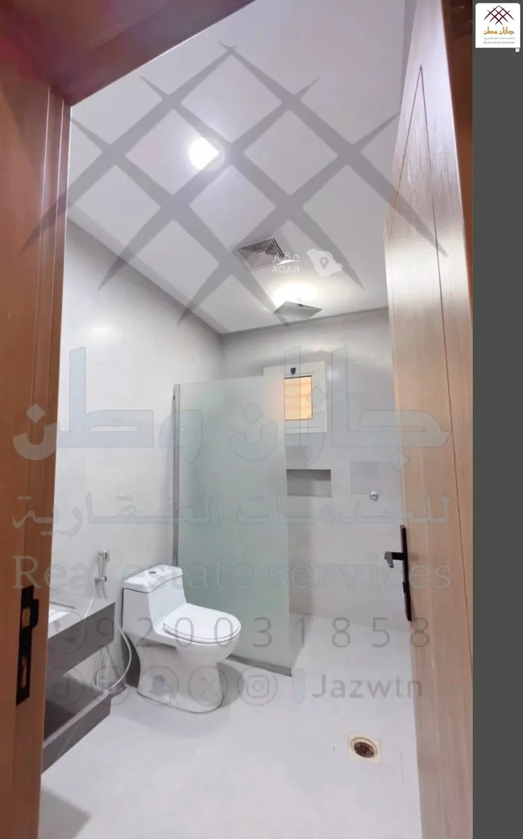Floor for Sale in Jazan Ash Shati 5