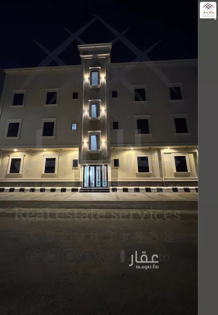 شقة للبيع في شارع شارع ام المؤمنين خديجة بنت خويلد, حي المطار, مدينة جازان, منطقة جازان