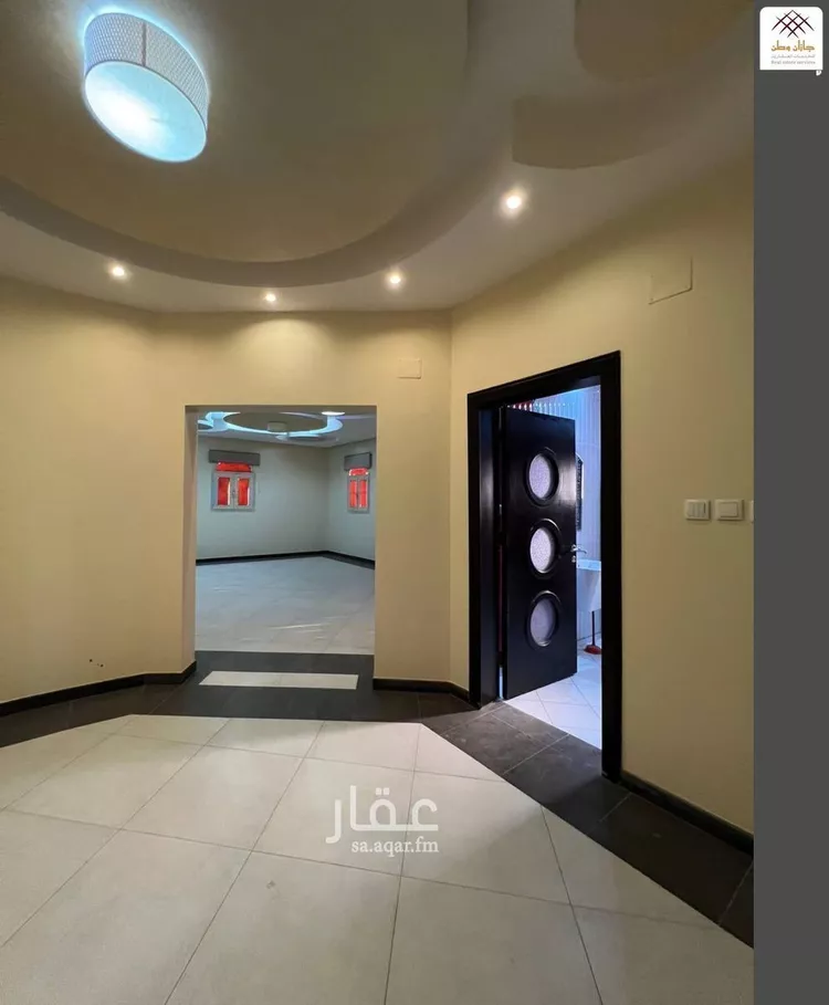 فيلا للبيع في شارع 17 ب, حي المطار, مدينة جازان, منطقة جازان 13