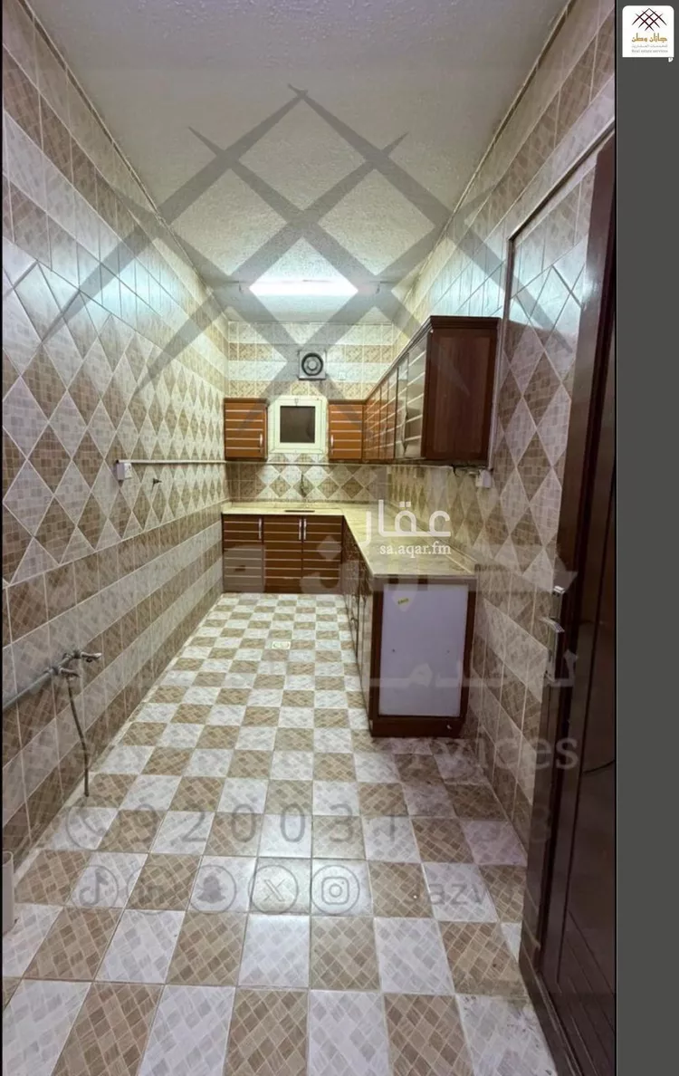 شقة للإيجار في شارع محمد السنوسي, حي الصفاء, مدينة جازان, منطقة جازان صورة 4