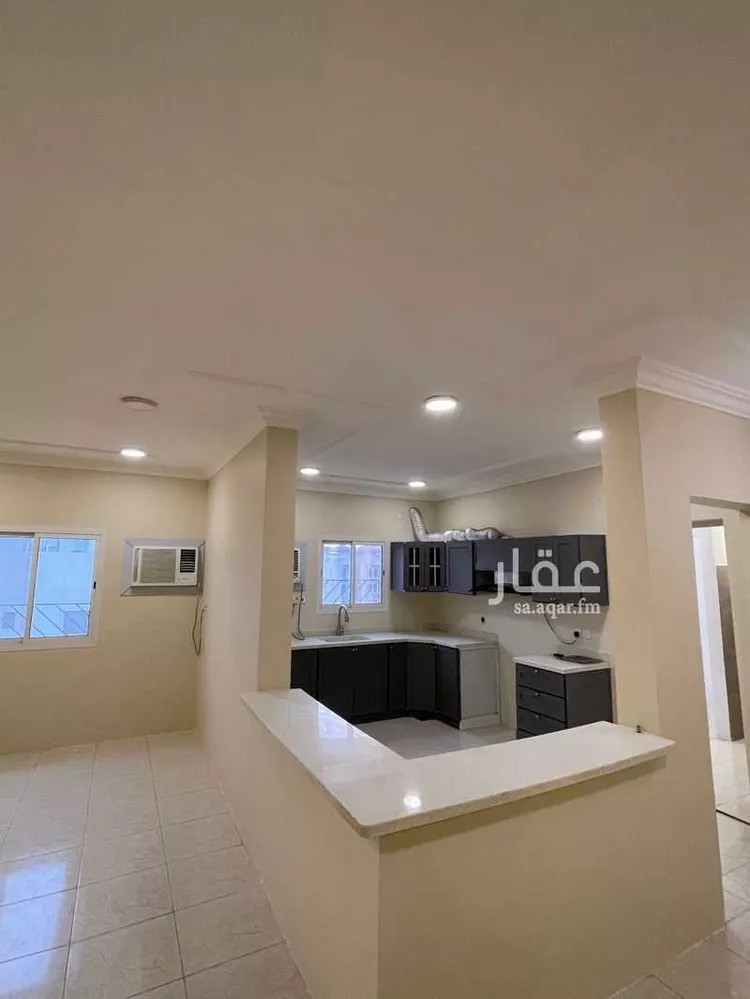 شقة للإيجار في شارع ام عشر, حي هجر, مدينة الدمام, المنطقة الشرقية صورة 3