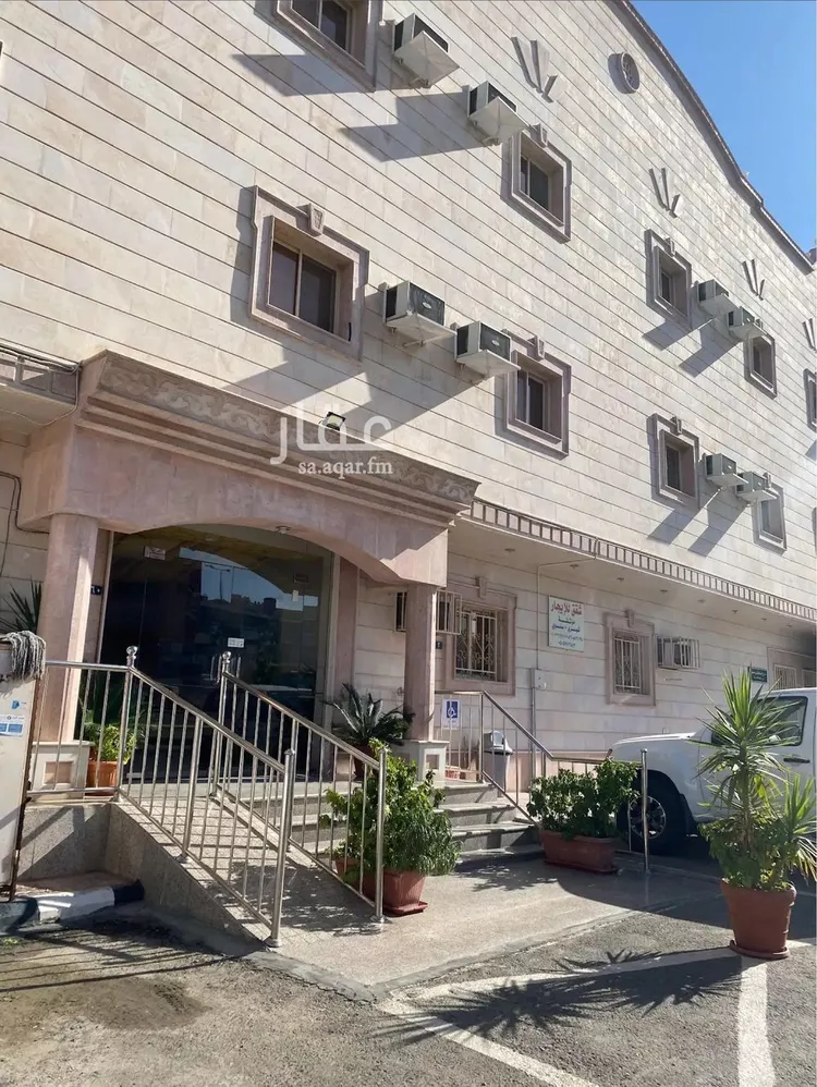 عمارة للإيجار في شارع الحافظ بن حجر, حي الحلقة الشرقية, مدينة امارة منطقة مكة المكرمة - الطائف, منطقة مكة المكرمة صورة 2