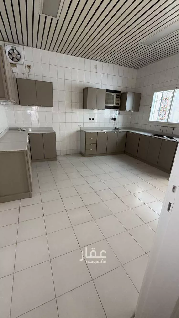 فيلا للإيجار في شارع طريف, حي الإزدهار, مدينة الرياض, منطقة الرياض