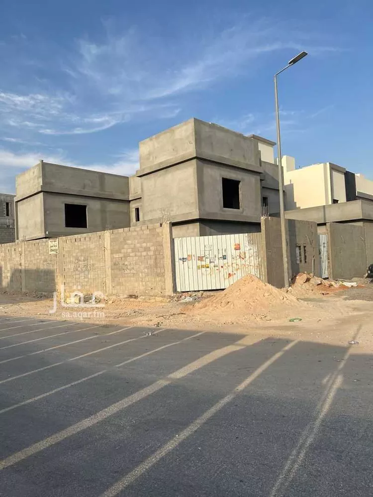 فيلا للبيع في شارع الملك خالد ابن عبدالعزيز سعود, حي عقرباء, مدينة الجبيلة, منطقة الرياض