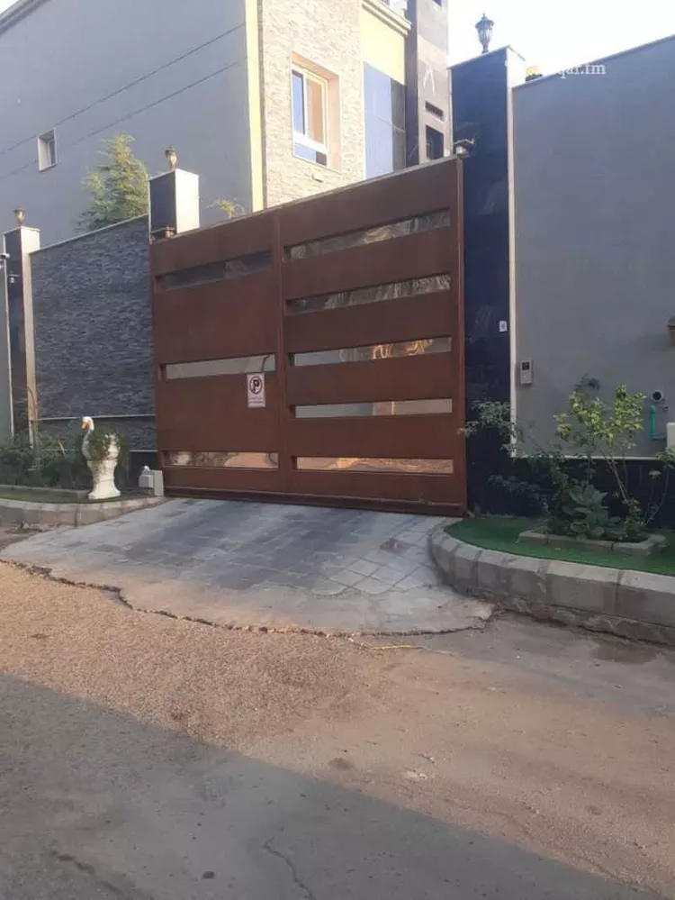 فيلا للبيع في شارع سعد بن المدحاس, حي وادي مهزور, مدينة المدينة المنورة, منطقة المدينة المنورة صورة 5