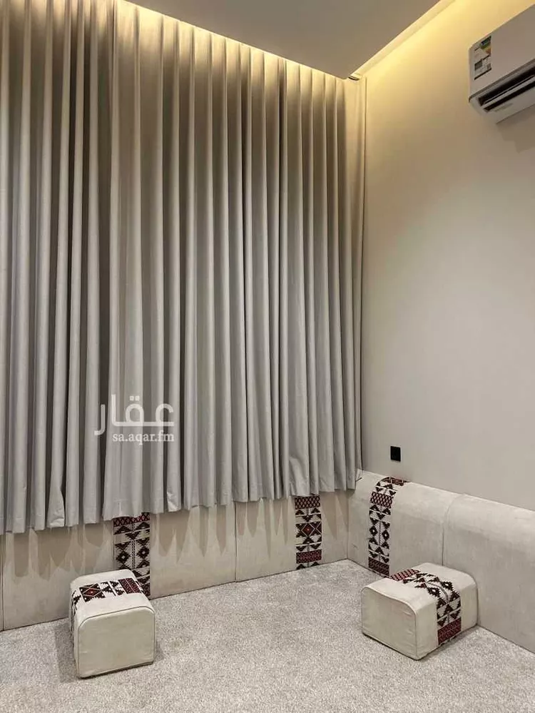 فيلا للبيع في شارع عطاف بن القاسم, حي المهدية, مدينة الرياض, منطقة الرياض 15