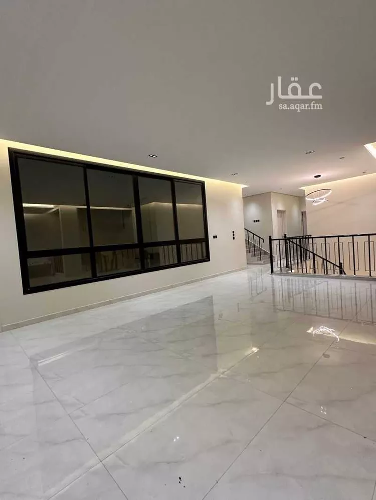 فيلا للبيع في شارع عطاف بن القاسم, حي المهدية, مدينة الرياض, منطقة الرياض 7