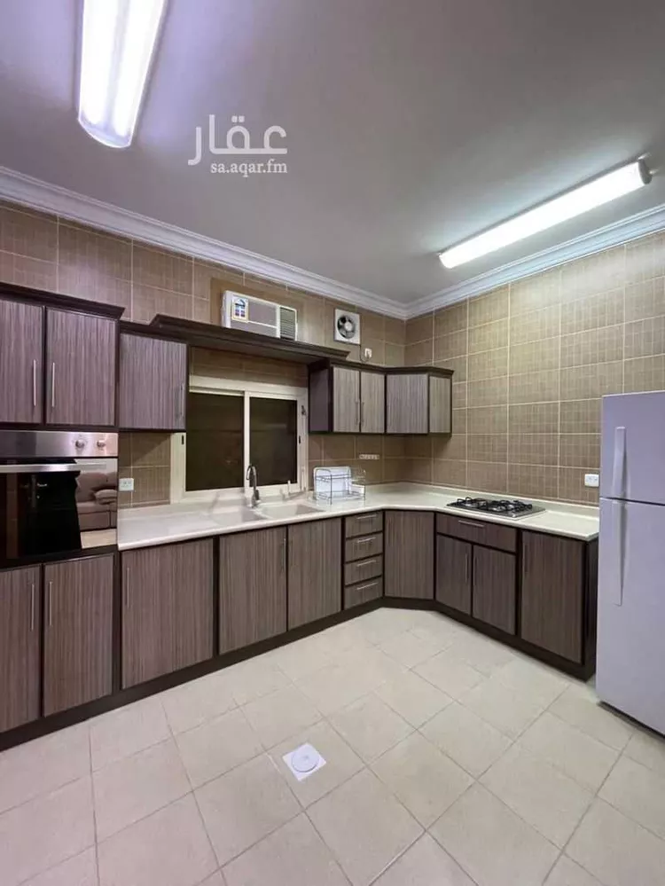 شقة للإيجار في شارع عائذ بن الاسود سنان ، حي مذينب ، المدينة المنورة ، منطقة المدينة المنورة صورة 2