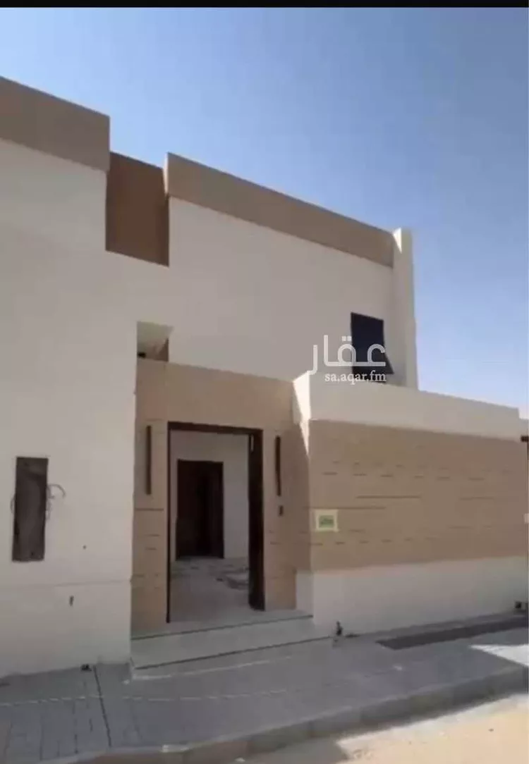 فيلا للبيع في شارع عثمان الرويني ، حي البساتين ، بريدة ، بريدة