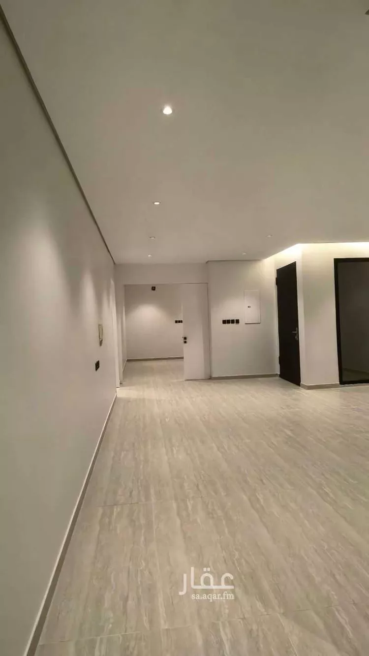 Floor for Sale in Al Muzahimiyah Al Ulaya 6
