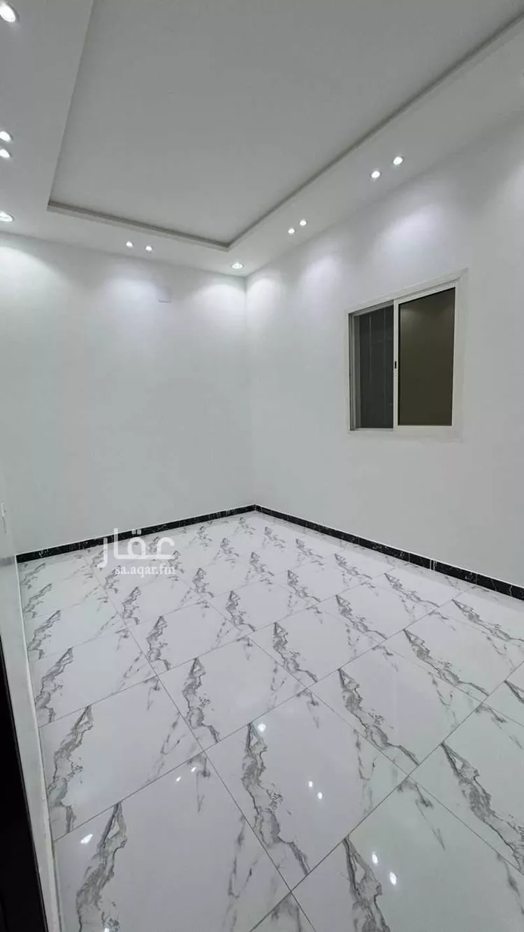 Floor for Rent in Al Muzahimiyah Al Ulaya