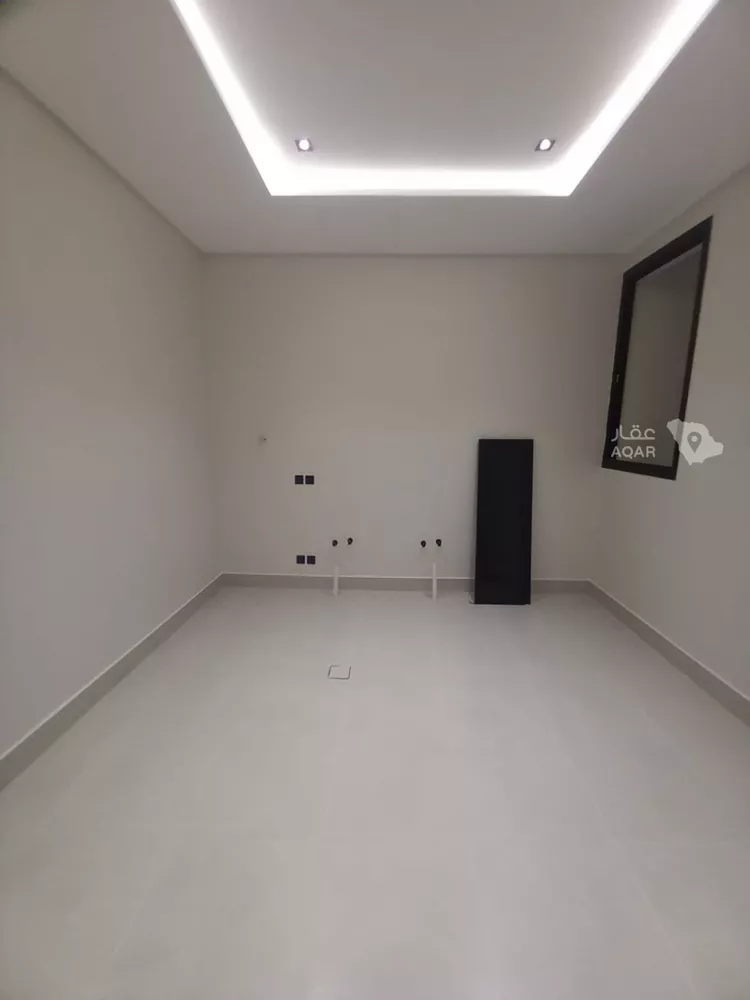 Floor for Sale in Al Muzahimiyah Ghirnatah 9