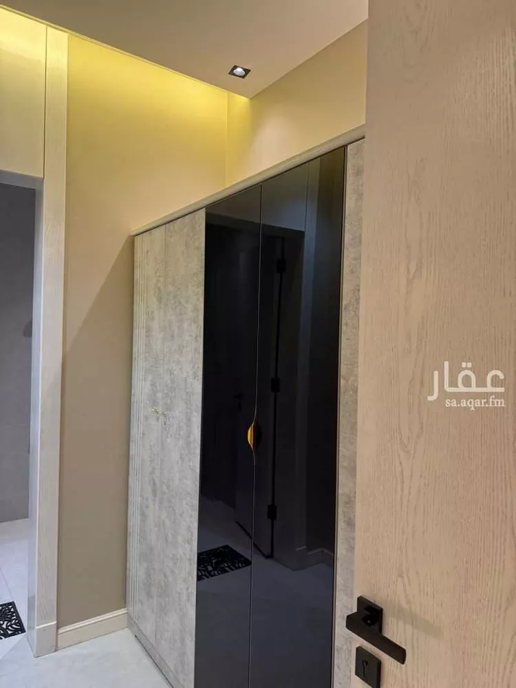 شقة للإيجار في شارع فيصل بن عبدالعزيز, حي الورود, مدينة المزاحمية, منطقة الرياض صورة 4