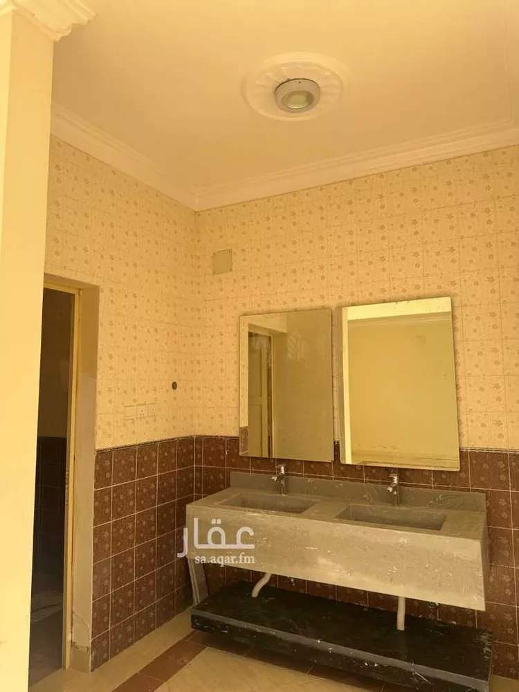دور للإيجار في شارع الجامعة 58, حي الجامعة, مدينة المزاحمية, منطقة الرياض صورة 2