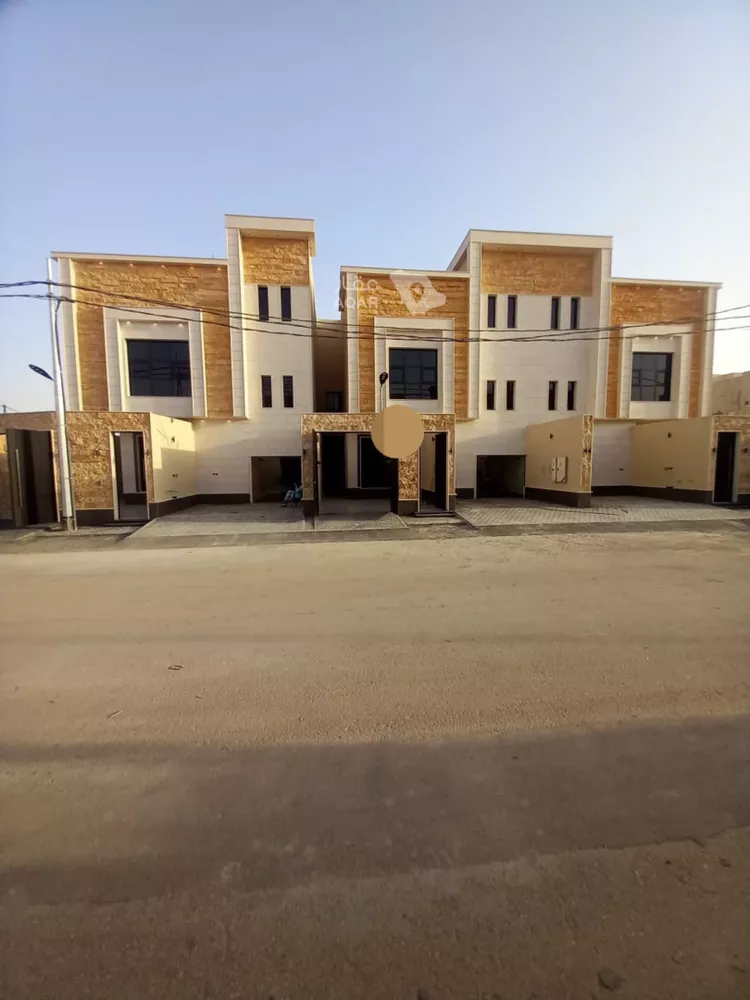 Floor for Sale in Al Muzahimiyah Ghirnatah