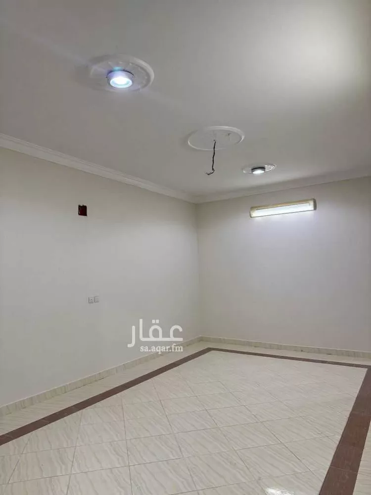 دور للإيجار في شارع الجامعة 58, حي الجامعة, مدينة المزاحمية, منطقة الرياض 2