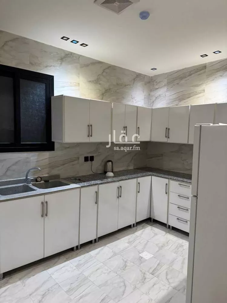 شقة للإيجار في شارع فيصل بن عبدالعزيز, حي الورود, مدينة المزاحمية, منطقة الرياض صورة 5