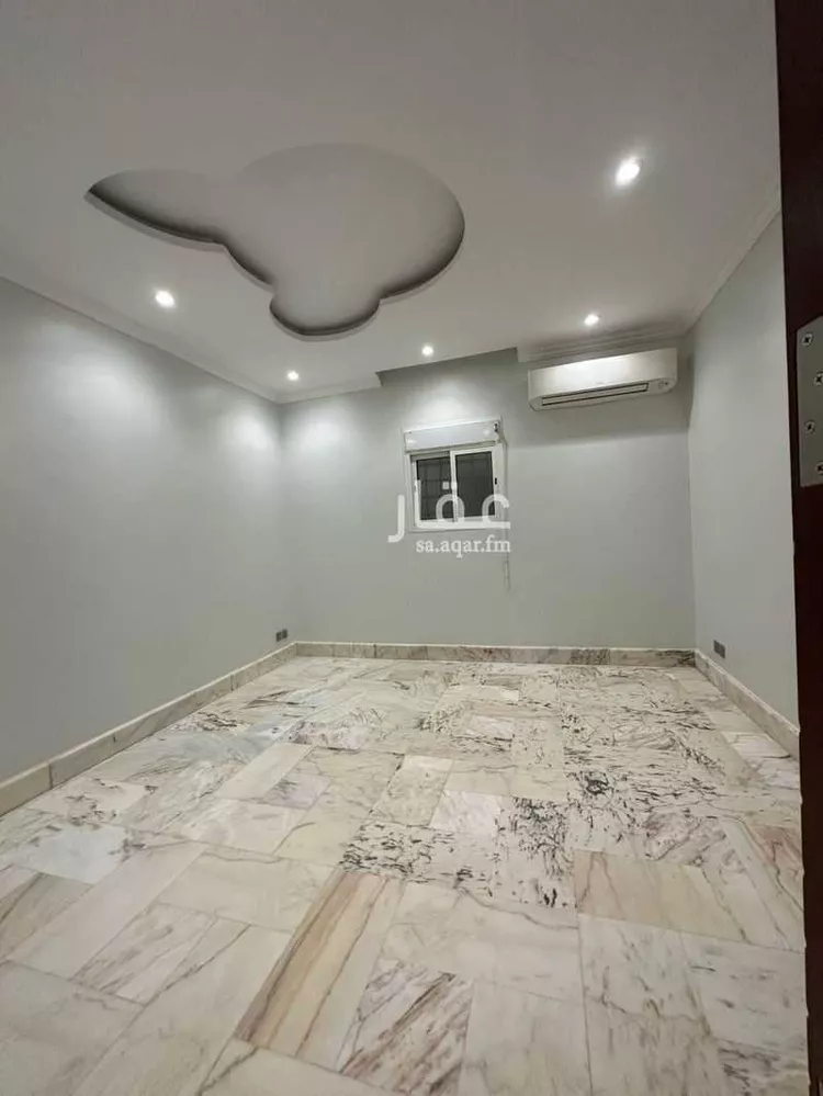 فيلا للإيجار في شارع البزوري, حي شبرا, مدينة الرياض, منطقة الرياض صورة 2