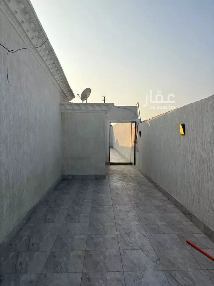 عمارة للإيجار في شارع عبدالله ابن هاني, حي النجمة, مدينة جدة, منطقة مكة المكرمة صورة 3