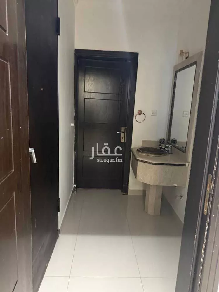 دور للبيع في شارع سنان, حي الوادي, مدينة الرياض, منطقة الرياض صورة 3