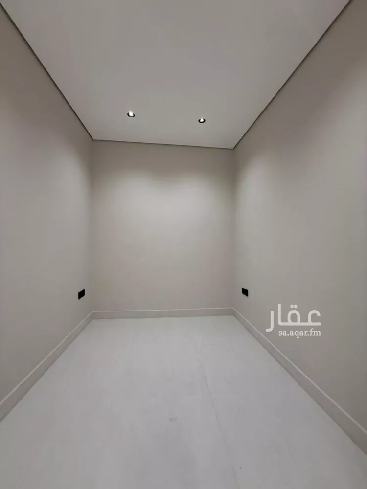 فيلا للبيع في شارع دينار الحجام, حي الحمدانية, مدينة جدة, منطقة مكة المكرمة صورة 4