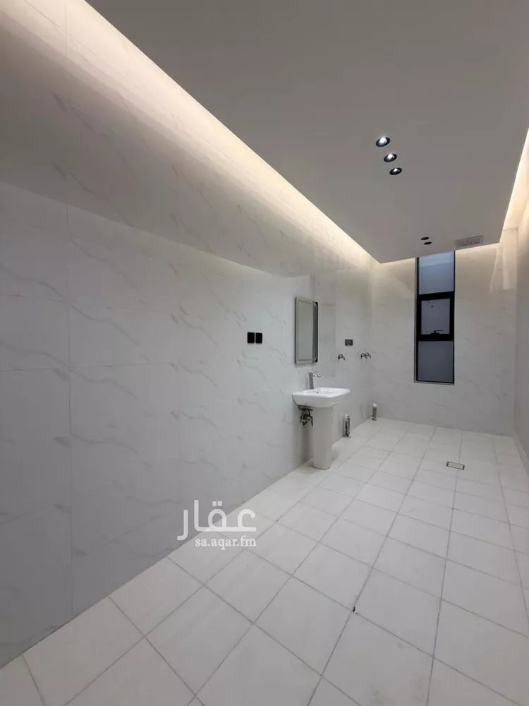 فيلا للبيع في شارع دينار الحجام, حي الحمدانية, مدينة جدة, منطقة مكة المكرمة صورة 5