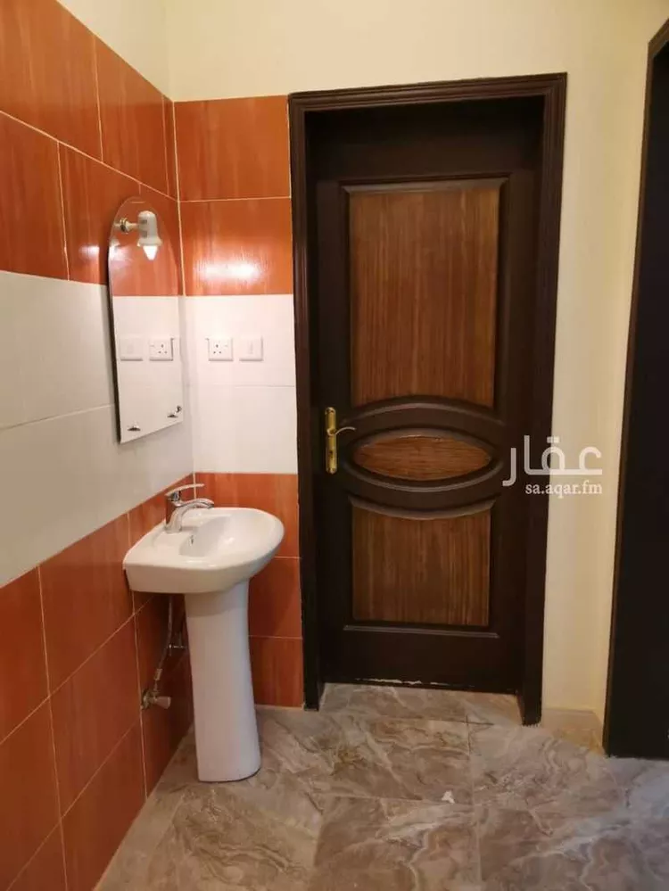 عمارة للإيجار في شارع عاصم ابن ابي وائل, حي الملك عبدالله, مدينة المجمعة, منطقة الرياض صورة 5