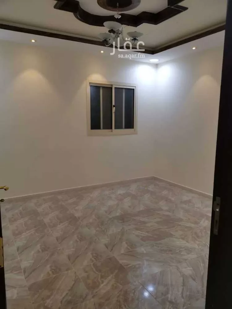 عمارة للإيجار في شارع عاصم ابن ابي وائل, حي الملك عبدالله, مدينة المجمعة, منطقة الرياض صورة 3